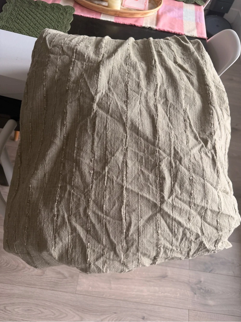 100% cotton Hearth & Hand with Magnolia Comforter Bedding in Olive green QUEEN